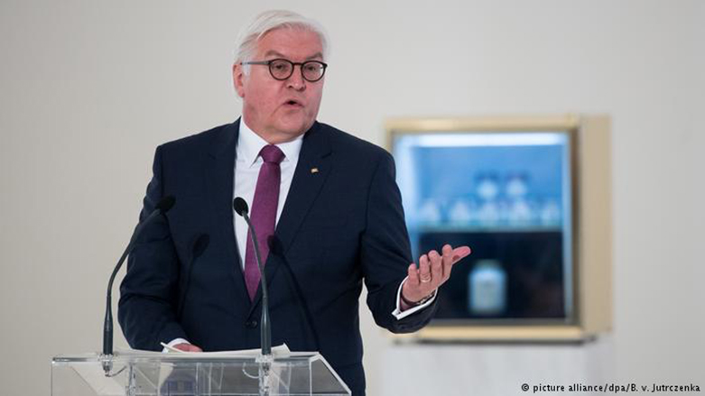 "Dünyada demokrasi tehlikede"